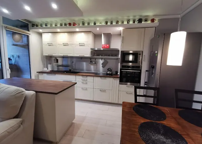 The Cozy Spot 38 Parking Gratis דירה פוזנן